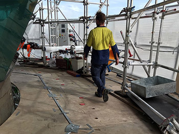 5000kg scaffold erected on main deck 