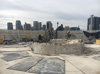 Circular platform ready to lower